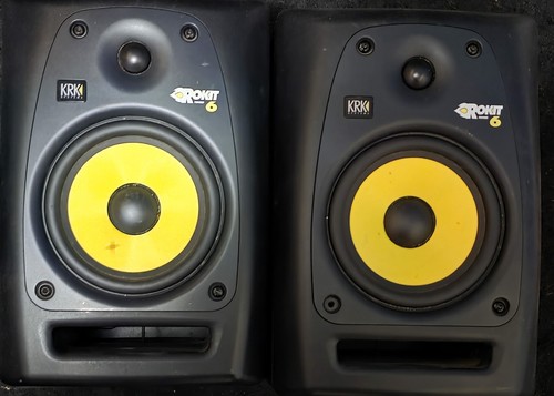 Krk rokit powered 6 - 6, 6"